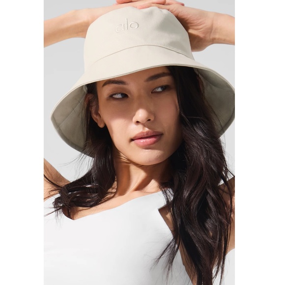 NTW Alo Weekender Bucket Hat Beige - Picture 3 of 4